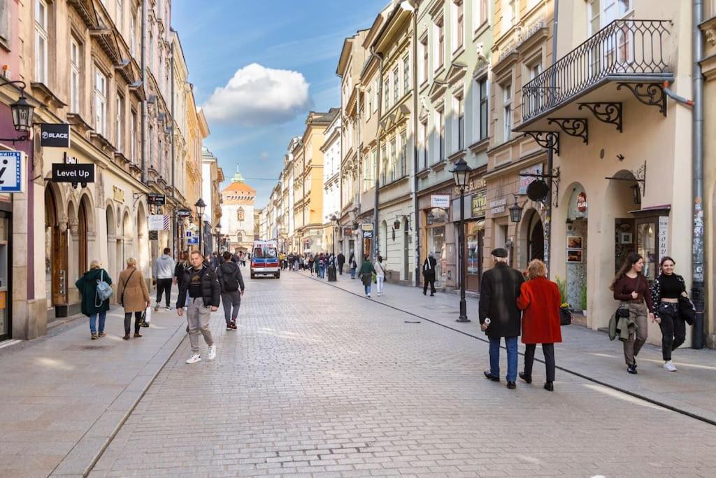 Floriańska Glamour Apartments Cracovie Extérieur photo