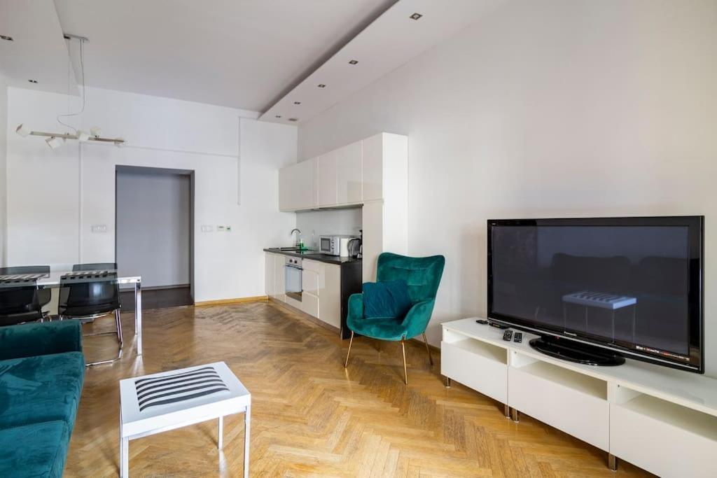 Floriańska Glamour Apartments Cracovie Extérieur photo