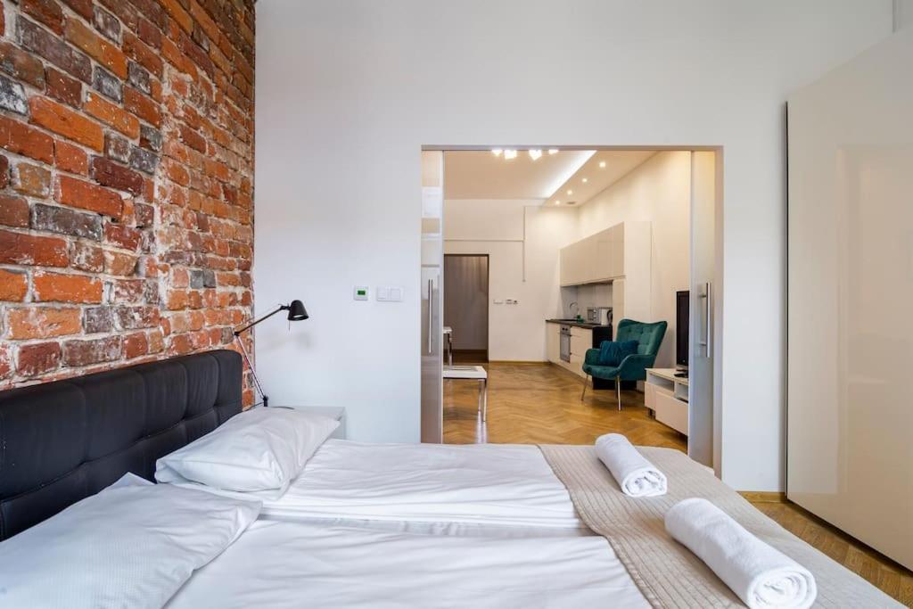 Floriańska Glamour Apartments Cracovie Extérieur photo