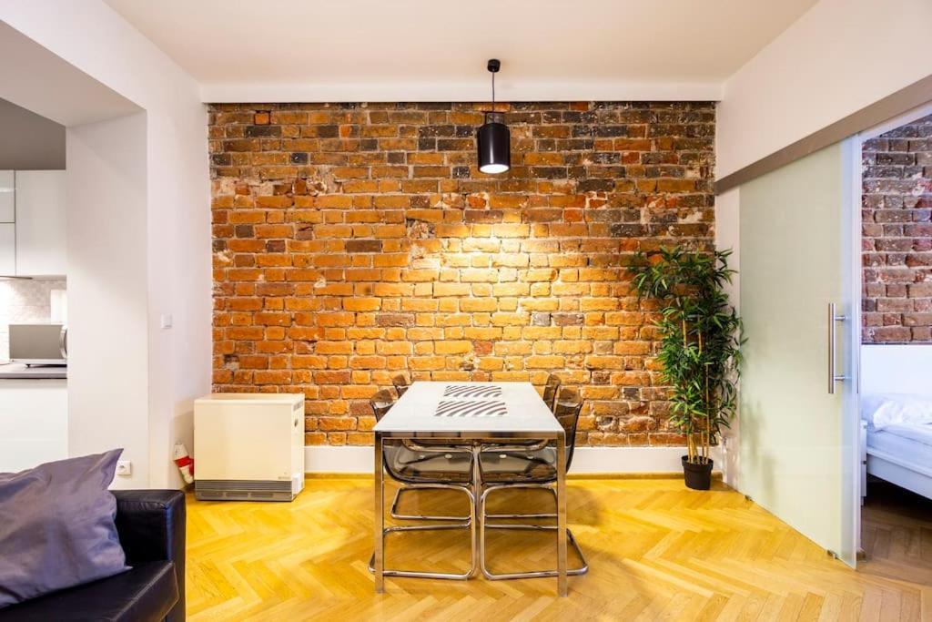 Floriańska Glamour Apartments Cracovie Extérieur photo